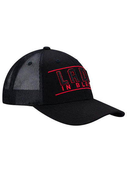  Darlington Lady In Black Hat